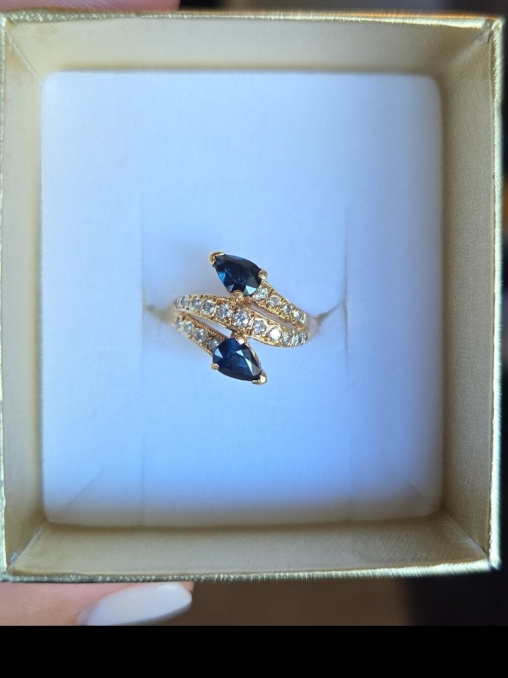 14k golf sapphire ring